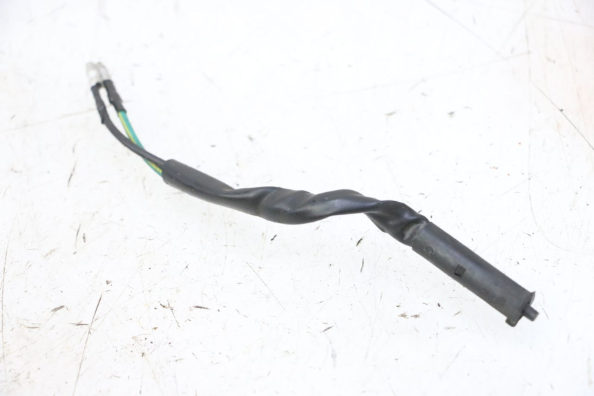 photo de CONTACTEUR FEU STOP GAUCHE PEUGEOT TWEET 4T 50 (2018 - 2022) - Vue principale