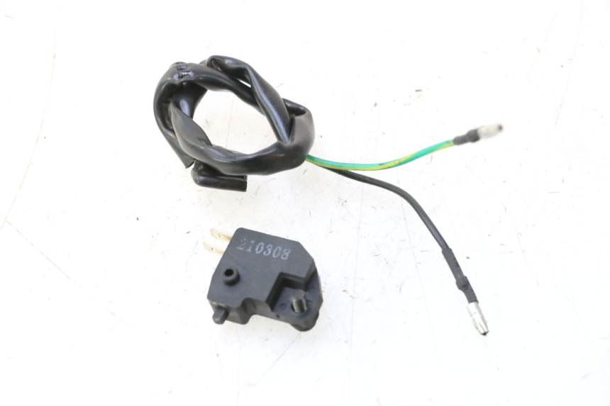 photo de CONTACTEUR FEU STOP GAUCHE PEUGEOT TWEET 4T 50 (2018 - 2022) - Zoom état d’usage