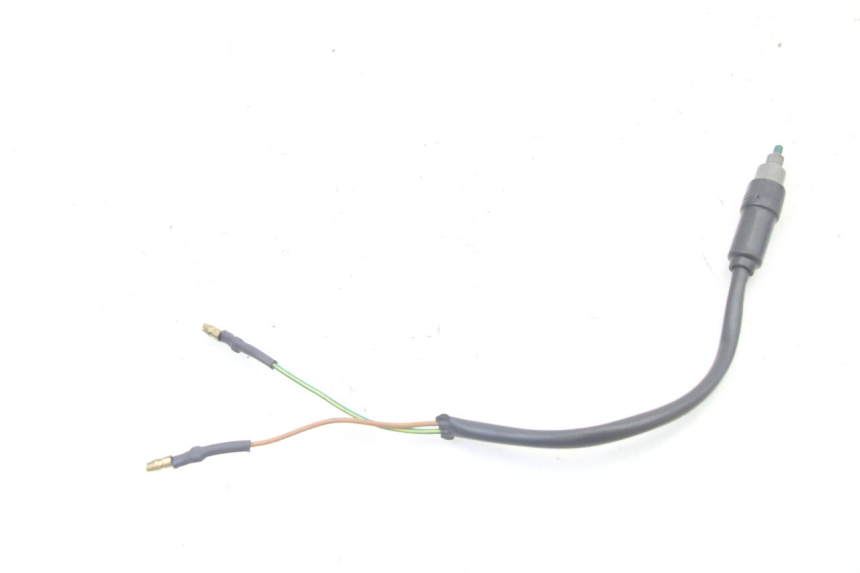 photo de CONTACTEUR FEU STOP GAUCHE YAMAHA WHY 50 (1998 - 2000) - Autre angle de vue