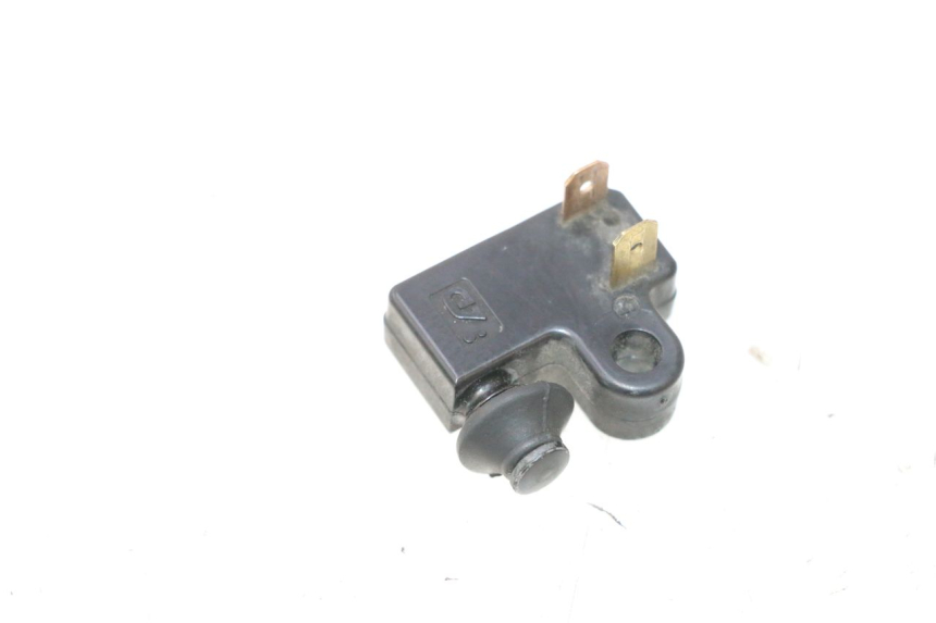 photo de CONTACTEUR FEU STOP GAUCHE YAMAHA X-MAX XMAX 125 (2010 - 2013) - Vue principale