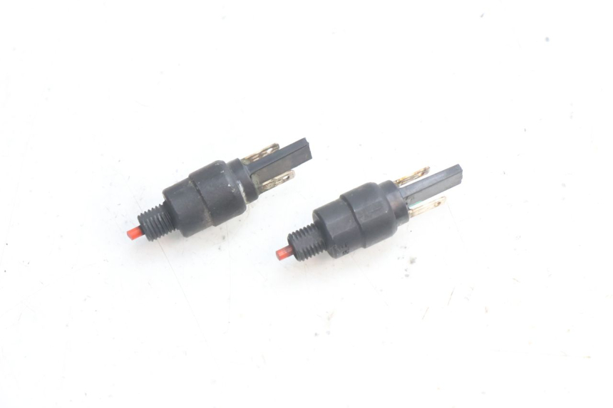 photo de CONTACTEUR FEU STOP PIAGGIO LIBERTY IGET 4T 50 (2021 - 2025) - Vue principale