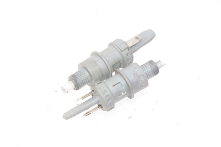 photo de CONTACTEUR FEU STOP PEUGEOT LUDIX 2 PRO 4T 50 (2008 - 2013) - Vue principale