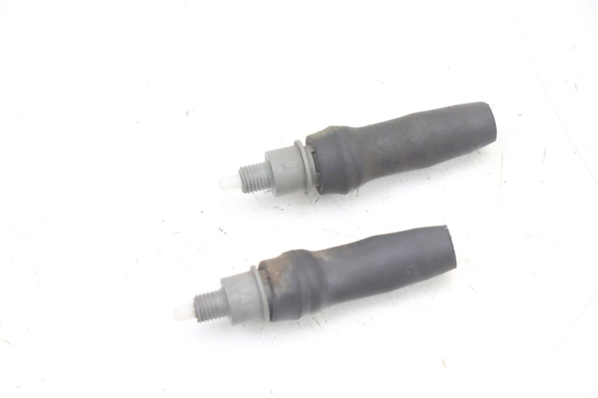 photo de CONTACTEUR FEU STOP PEUGEOT TREKKER TKR 50 (2005 - 2014) - Vue principale