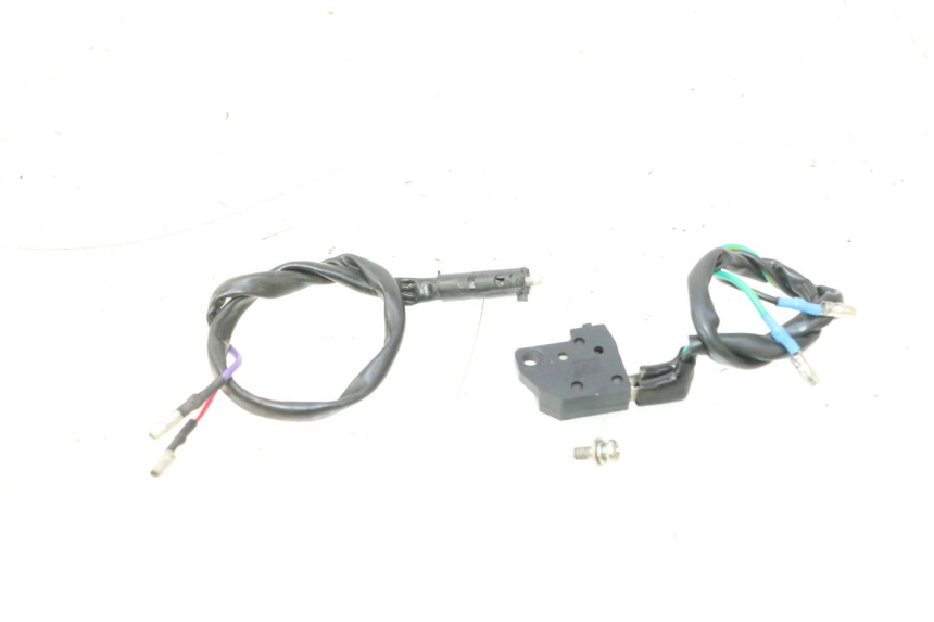 photo de CONTACTEUR FEU STOP TNT MOTOR ROMA 12' 2T 50 (2007 - 2018) - Vue principale
