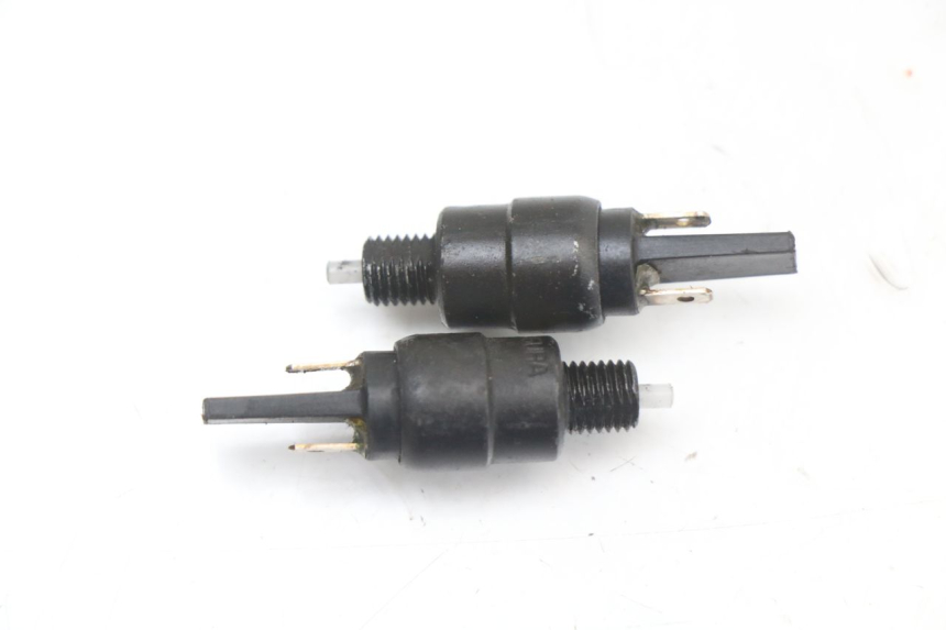 photo de CONTACTEUR FEU STOP APRILIA SR CARB LC 2T 50 (2004 - 2012) - Vue principale