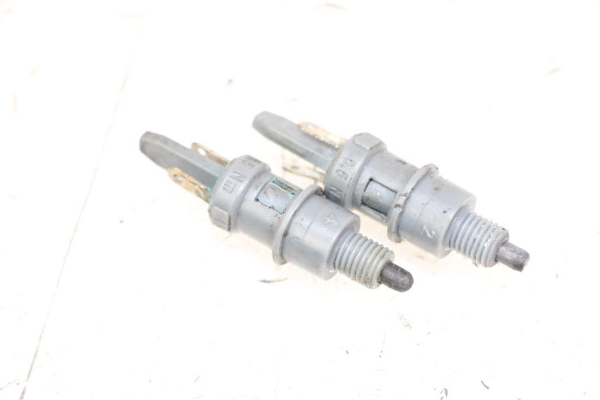 photo de CONTACTEUR FEU STOP APRILIA SR MOTARD 50 (2012 - 2018) - Vue principale