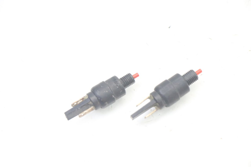 photo de CONTACTEUR FEU STOP APRILIA SXR 50 (2021 - 2023) - Détail de la pièce