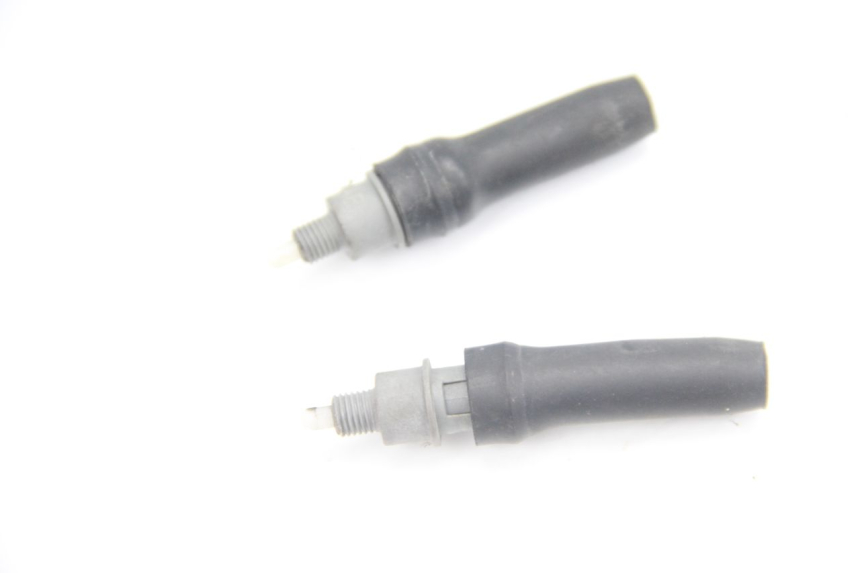 photo de CONTACTEUR FEU STOP PEUGEOT VIVACITY 100 (1999 - 2008) - Détail de la pièce