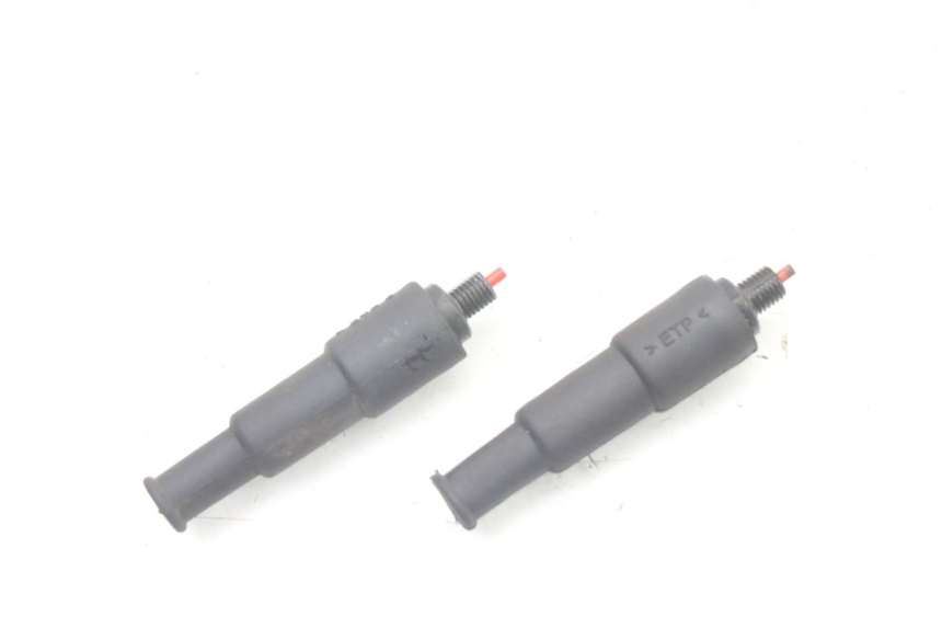 photo de CONTACTEUR FEU STOP PIAGGIO XEVO - X EVO 125 (2007 - 2017) - Détail de la pièce