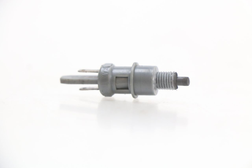 photo de CONTACTEUR FEU STOP PIAGGIO ZIP 2T 50 (2009 - 2019) - Détail de la pièce