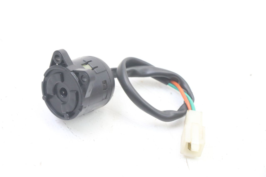 photo de COUPE CONTACT APRILIA ATLANTIC 125 (2003 - 2009) - Détail de la pièce