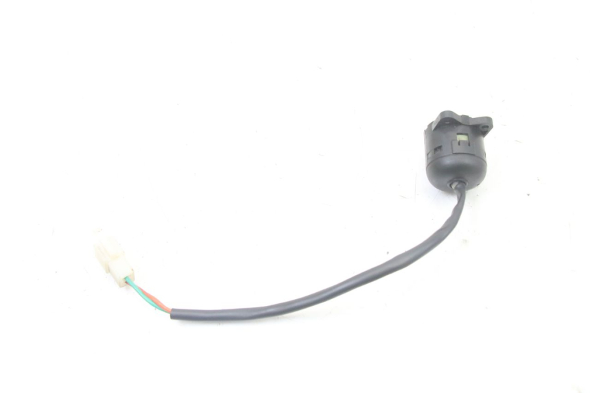 photo de COUPE CONTACT APRILIA ATLANTIC 125 (2003 - 2009) - Autre angle de vue