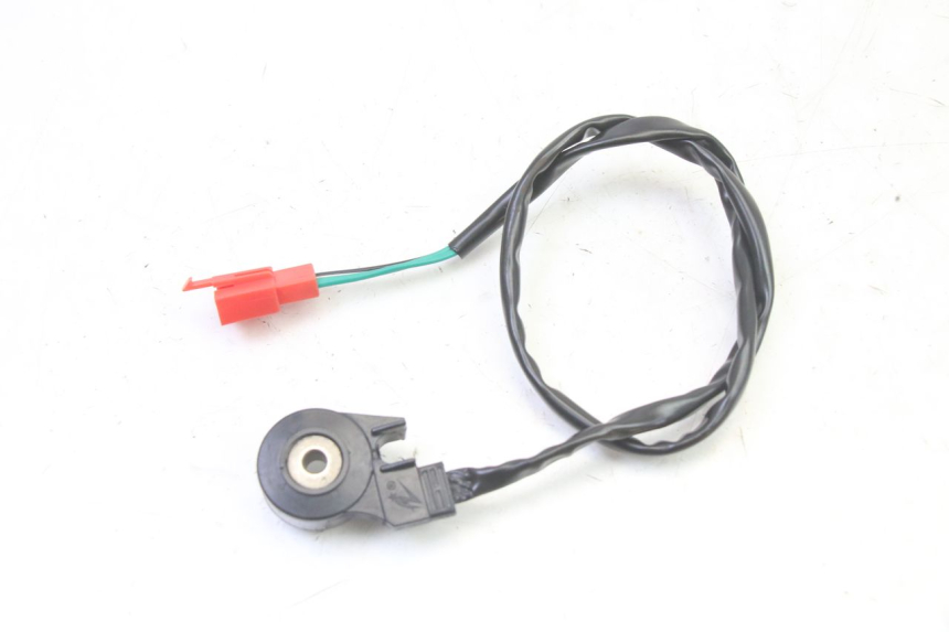 photo de COUPE CONTACT BEQUILLE MOTRON BREEZY 4T 50 (2021 - 2025) - Zoom état d’usage