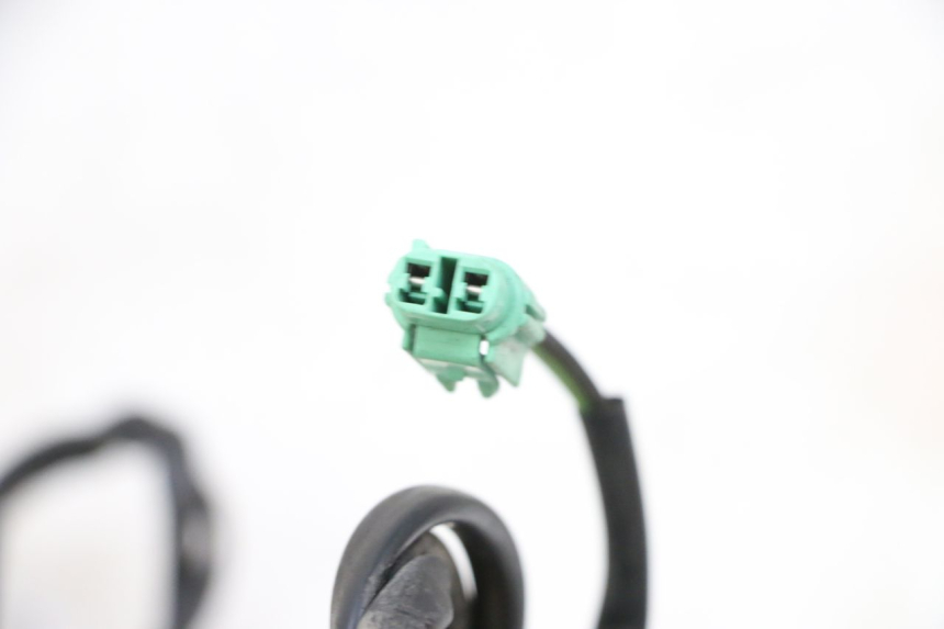 photo de COUPE CONTACT BEQUILLE SUZUKI BURGMAN 650 (2013 - 2020) - Points de fixation