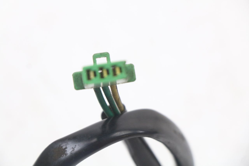 photo de COUPE CONTACT BEQUILLE HONDA FES PANTHEON 2T 125 (1998 - 2002) - Gros plan technique