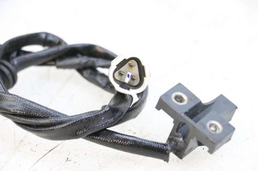 photo de COUPE CONTACT BEQUILLE HUSQVARNA SVARTPILEN 401 (2018 - 2023) - Zoom état d’usage