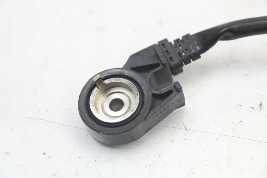 photo de COUPE CONTACT BEQUILLE KYMCO X-TOWN XTOWN 125 (2016 - 2021) - Autre angle de vue