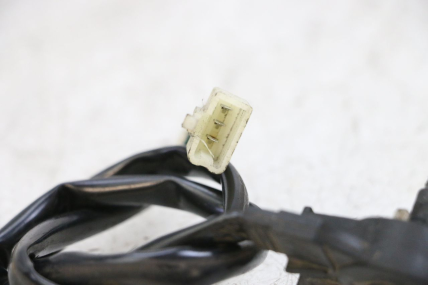 photo de COUPE CONTACT BEQUILLE JM MOTORS OLDIES GT 4T 50 (2018 - 2025) - Autre angle de vue