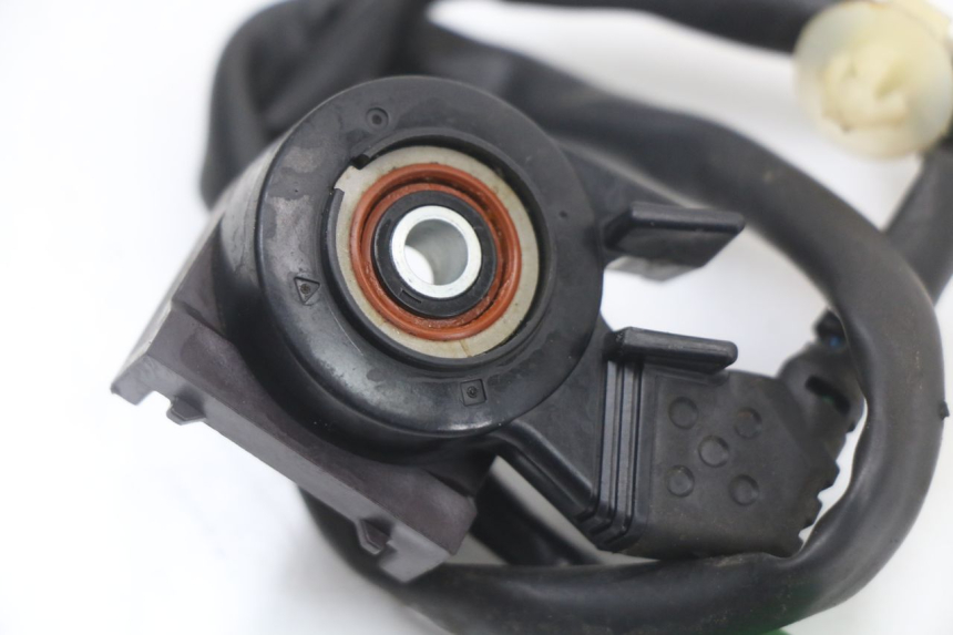 photo de COUPE CONTACT BEQUILLE HONDA PCX (JF47) 125 (2012 - 2013) - Zoom état d’usage