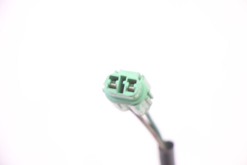 photo de COUPE CONTACT BEQUILLE PEUGEOT SATELIS 250 (2006 - 2012) - Gros plan technique