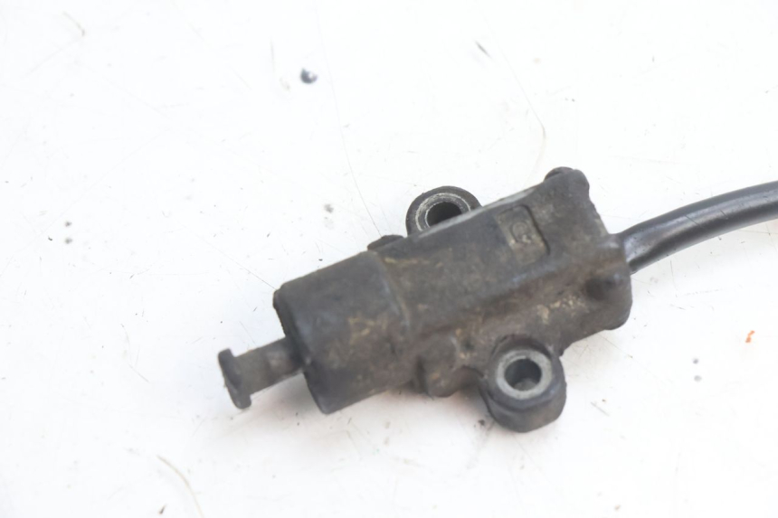 photo de COUPE CONTACT BEQUILLE YAMAHA TDM ABS 900 (2002 - 2014) - Zoom état d’usage