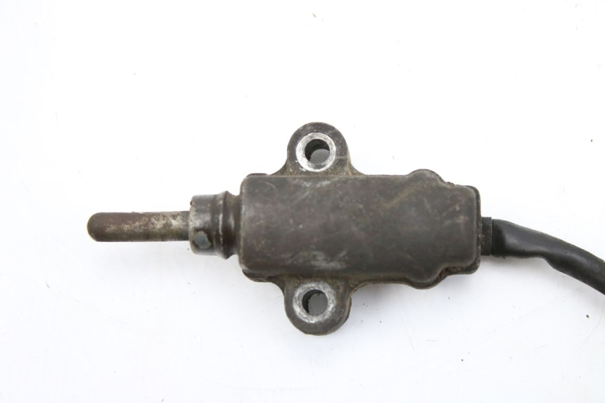 photo de COUPE CONTACT BEQUILLE KAWASAKI ZEPHYR 1100 ( - 1995) - Gros plan technique