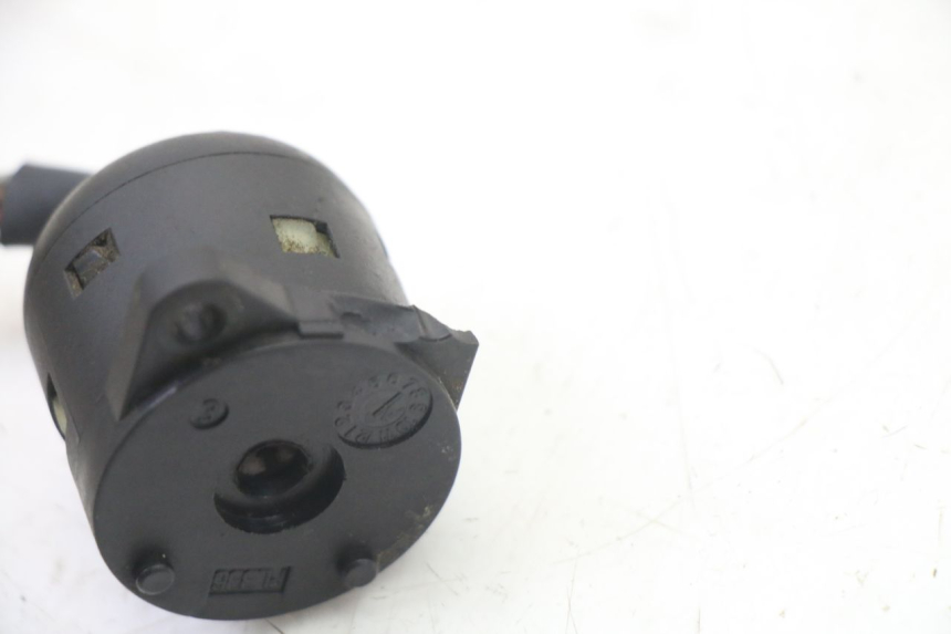 photo de COUPE CONTACT MBK BOOSTER NEXT GENERATION 50 (1995 - 1998) - Zoom état d’usage