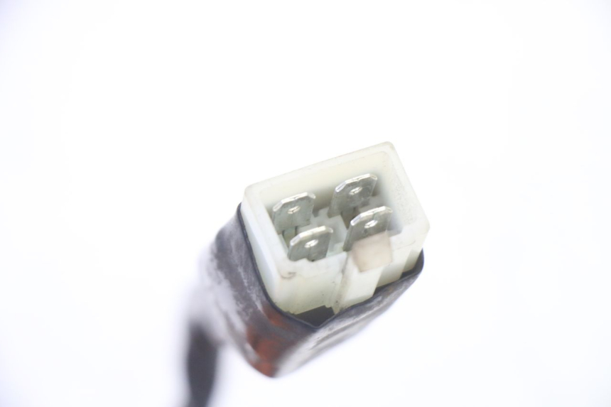 photo de COUPE CONTACT PEUGEOT CITYSTAR 50 (2013 - 2017) - Autre angle de vue