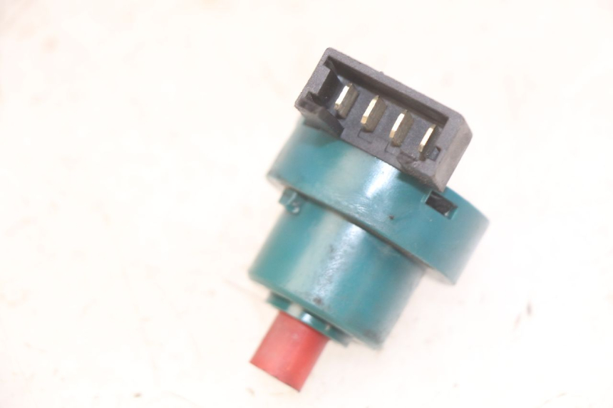 photo de COUPE CONTACT PIAGGIO FLY 2T 50 (2004 - 2017) - Zoom état d’usage