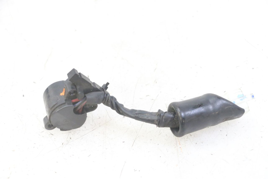 photo de COUPE CONTACT HONDA FORZA ABS 300 (2013 - 2017) - Gros plan technique