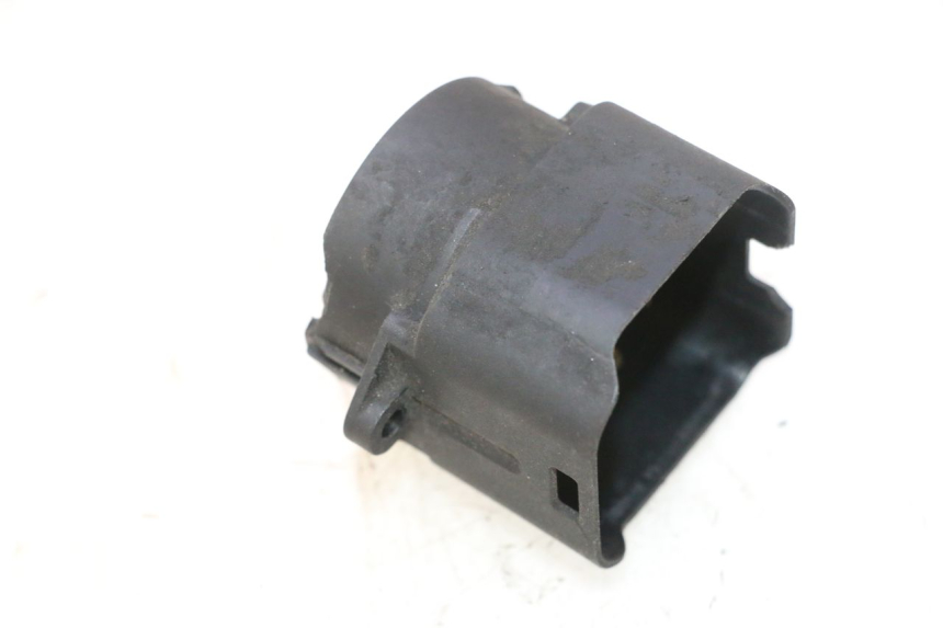 photo de COUPE CONTACT GILERA GP 800 (2007 - 2013) - Détail de la pièce