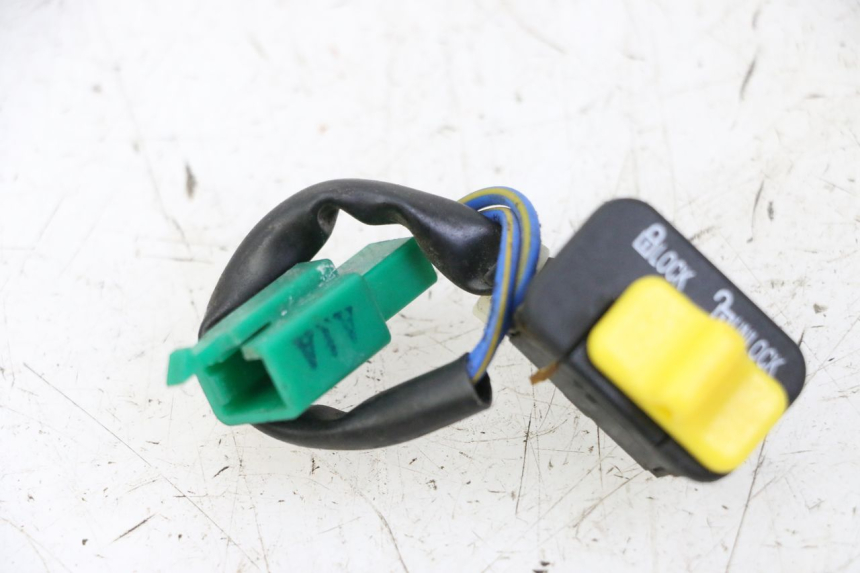 photo de COUPE CONTACT SYM JOYMAX 125 (2010 - 2017) - Vue principale