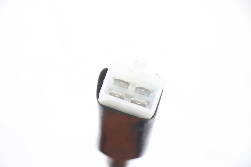 photo de COUPE CONTACT PEUGEOT KISBEE 2T 50 (2018 - 2022) - Autre angle de vue