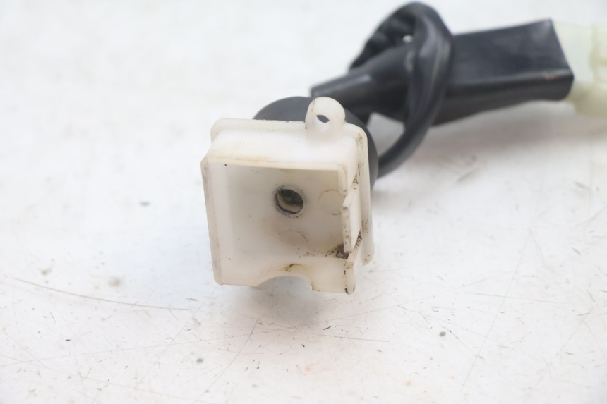 photo de COUPE CONTACT PEUGEOT KISBEE 2T 50 (2010 - 2017) - Détail de la pièce