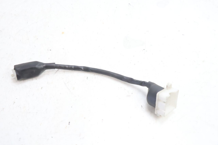 photo de COUPE CONTACT PEUGEOT KISBEE 2T 50 (2010 - 2017) - Vue principale