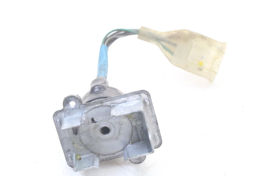 photo de COUPE CONTACT KYMCO DINK 4T 50 (2007 - 2018) - Zoom état d’usage