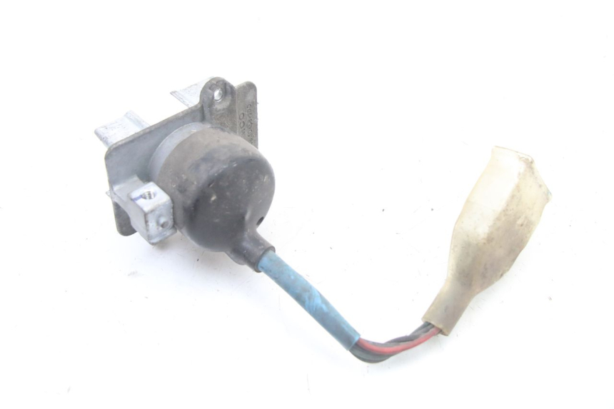 photo de COUPE CONTACT KYMCO DINK 4T 50 (2007 - 2018) - Autre angle de vue