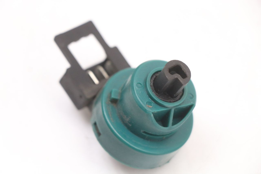 photo de COUPE CONTACT PIAGGIO LIBERTY 4T 50 (2018 - 2021) - Détail de la pièce