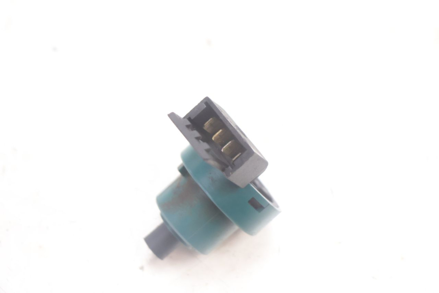 photo de COUPE CONTACT PIAGGIO LIBERTY 50 (1998 - 2003) - Autre angle de vue