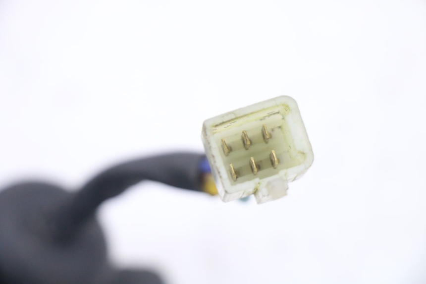 photo de COUPE CONTACT MBK X-LIMIT XLIMIT 50 (2007 - 2012) - Zoom état d’usage