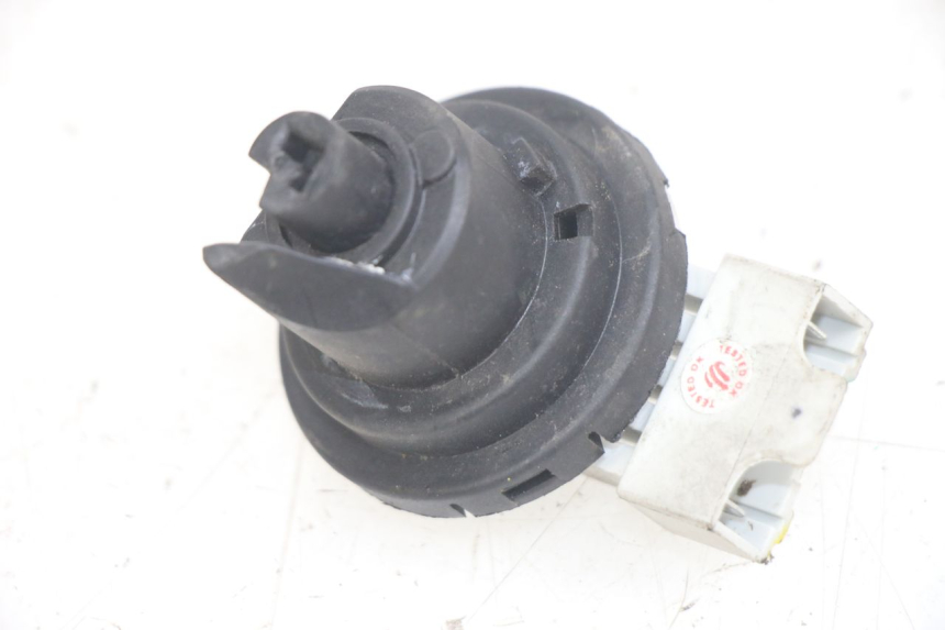 photo de COUPE CONTACT PIAGGIO MEDLEY 125 (2016 - 2023) - Vue principale