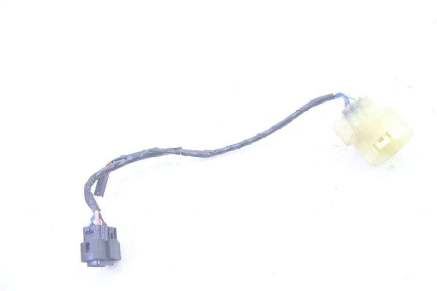 photo de COUPE CONTACT PIAGGIO MP3 500 (2016 - 2018) - Gros plan technique