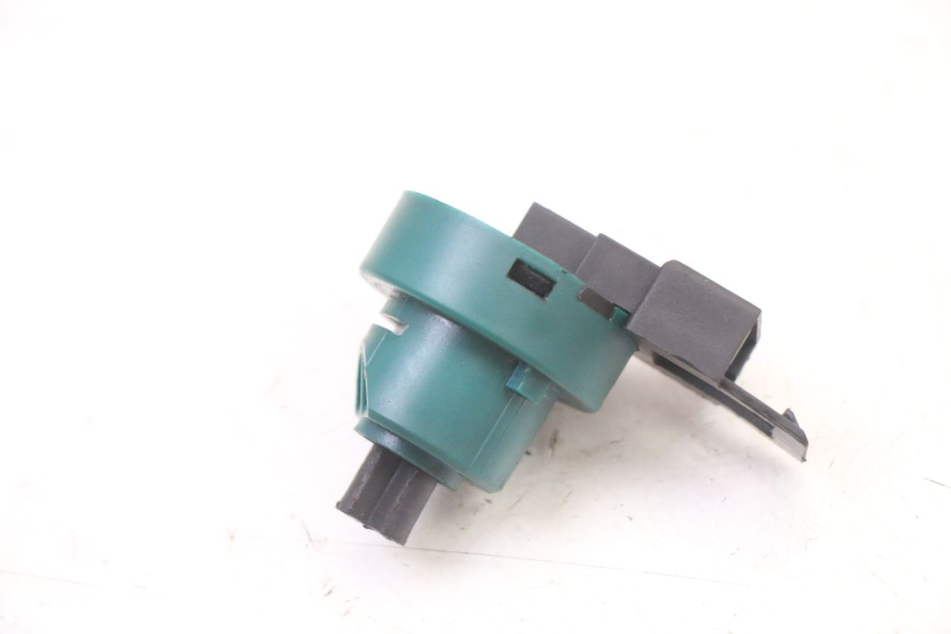 photo de COUPE CONTACT PIAGGIO NRG POWER PUREJET 50 (2018 - 2021) - Vue principale