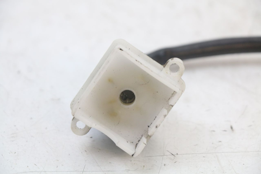 photo de COUPE CONTACT PEUGEOT KISBEE 2T 50 (2010 - 2017) - Zoom état d’usage