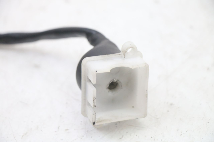 photo de COUPE CONTACT PEUGEOT KISBEE 4T 50 (2018 - 2022) - Détail de la pièce