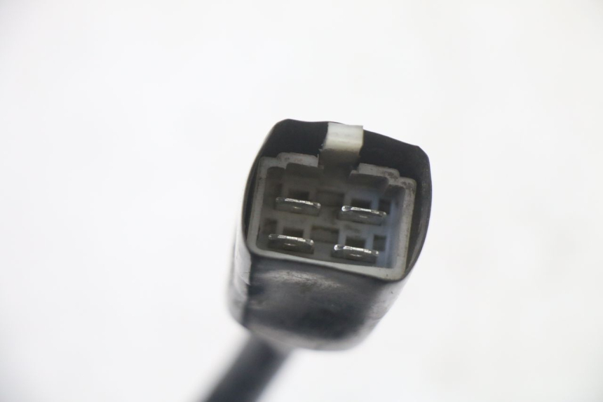 photo de COUPE CONTACT PEUGEOT KISBEE 4T 50 (2018 - 2022) - Zoom état d’usage