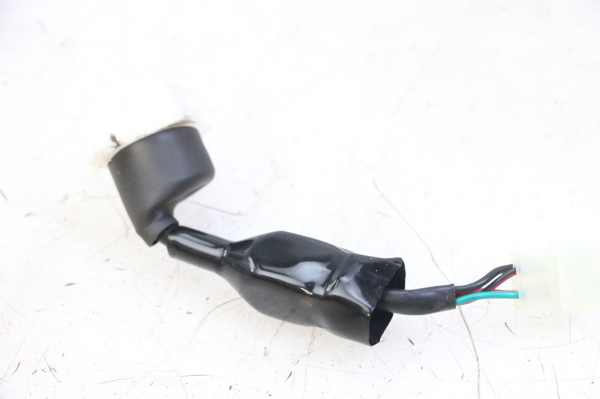 photo de COUPE CONTACT PEUGEOT VIVACITY 125 (2010 - 2017) - Détail de la pièce