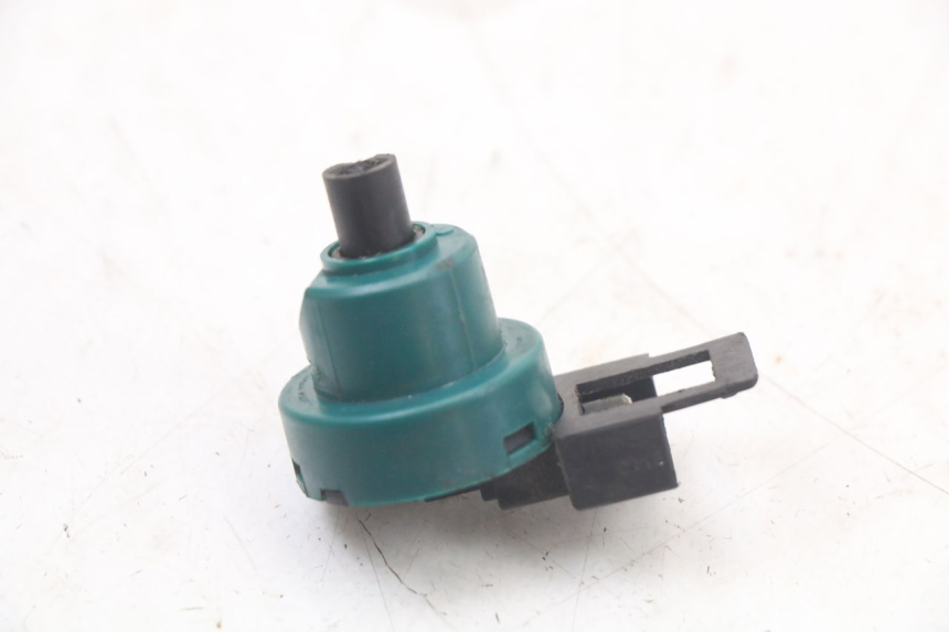 photo de COUPE CONTACT PIAGGIO NEW TYPHOON 50 (2010 - 2017) - Autre angle de vue