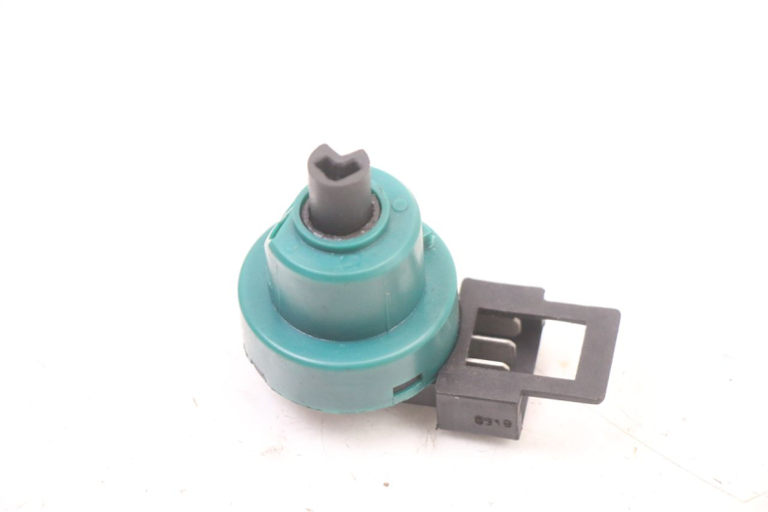 photo de COUPE CONTACT PIAGGIO NRG POWER PUREJET 50 (2018 - 2021) - Détail de la pièce