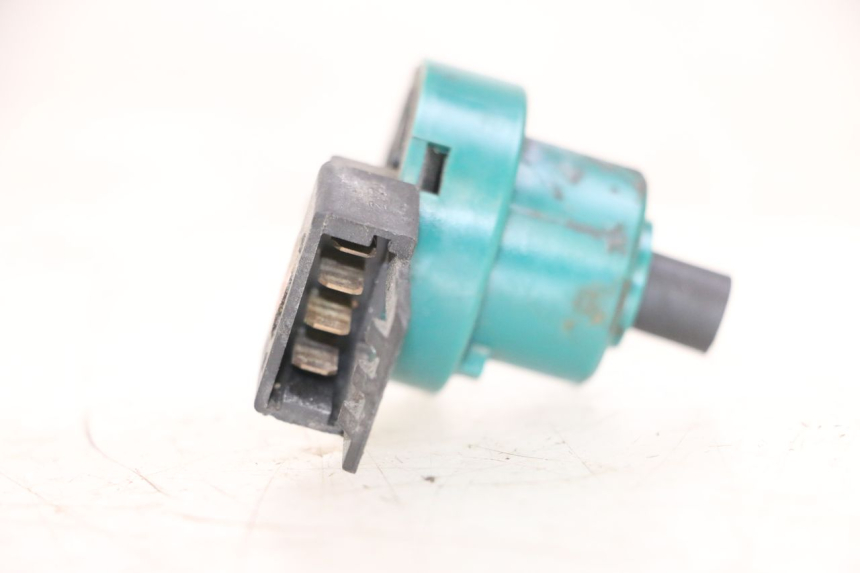 photo de COUPE CONTACT PIAGGIO VESPA S 2T 50 (2007 - 2014) - Détail de la pièce